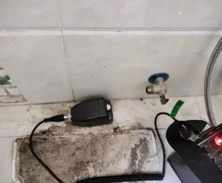 尼勒克屋顶漏水维修公司分享下卫生间漏水的危害及解决方法